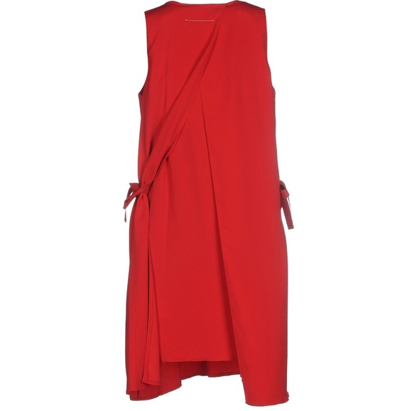 MM6 Maison Martin Margiela Dresses & Skirts - NWT Maison Martin Margiela red crepe dress ❤❤❤❤